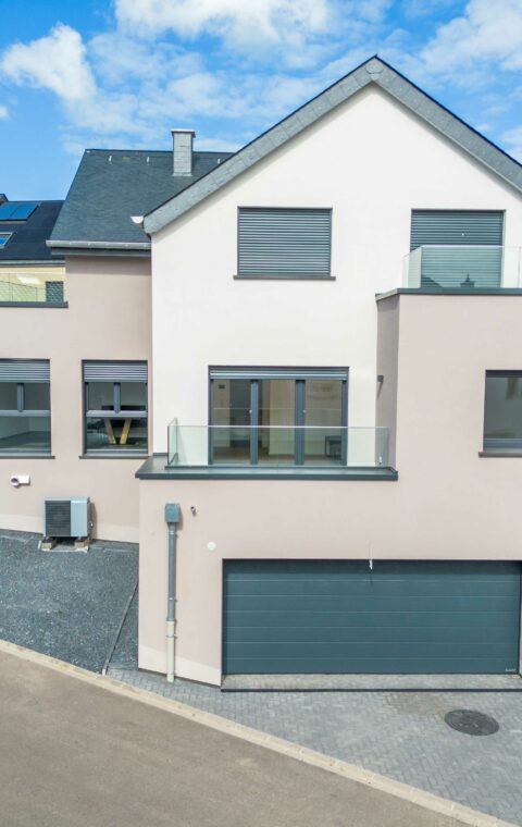 Maison bi-familiale à Eschdorf